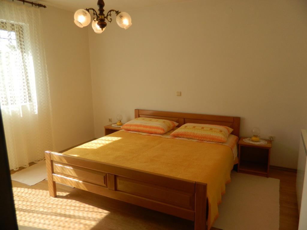 Vacation Home Kuca Za Odmor Krasno Polje Rom bilde