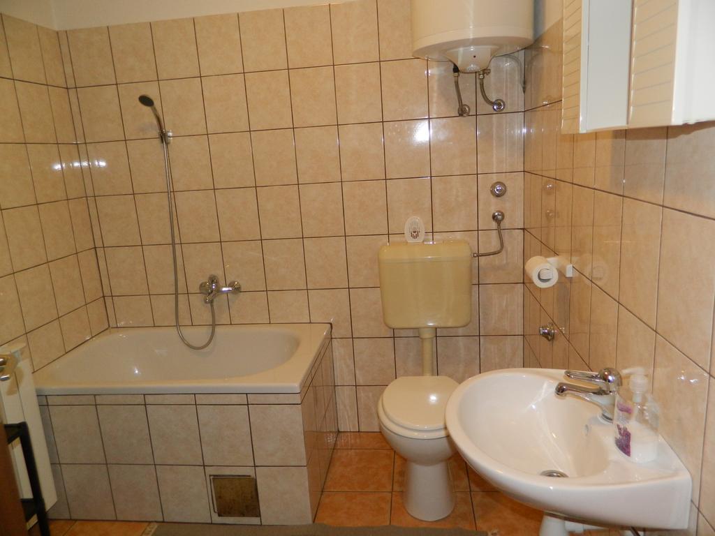 Vacation Home Kuca Za Odmor Krasno Polje Rom bilde